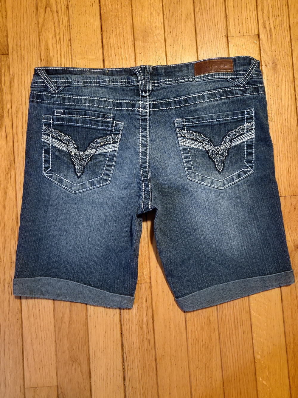 Vigold Bermuda Denim Shorts Size 7/8 29 Cuffed Embellished Contrast Stitch Y2K